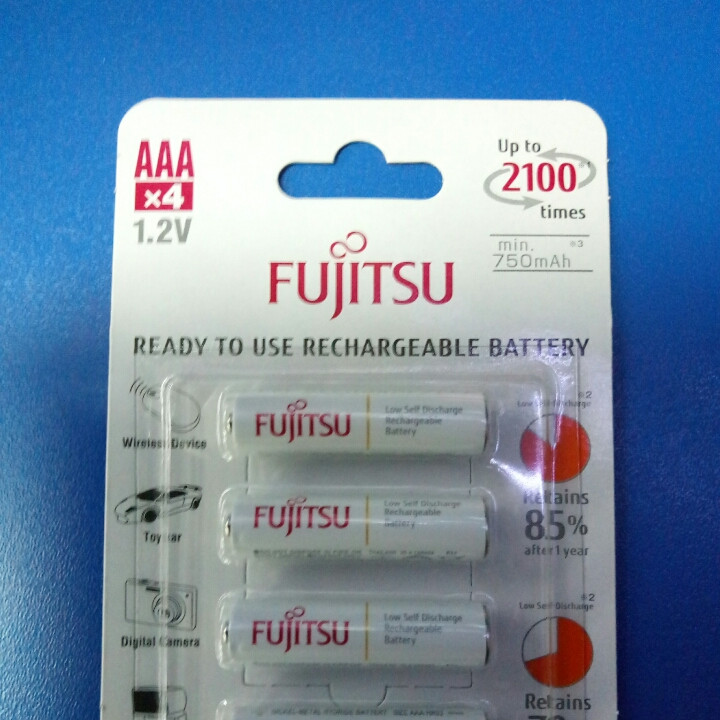 Акумулятор міні-пальчиковий ААА Fujitsu 1,2 V 750mAh eneloop (Ni-MH)