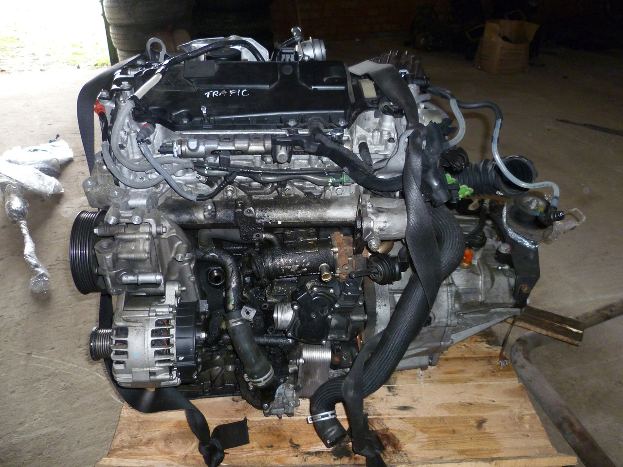 Мотор без навесного оборудования 2.0 NISSAN-PRIMASTAR 00-14 (НИССАН-ПРИМАСТАР) - фото 2 - id-p39280448