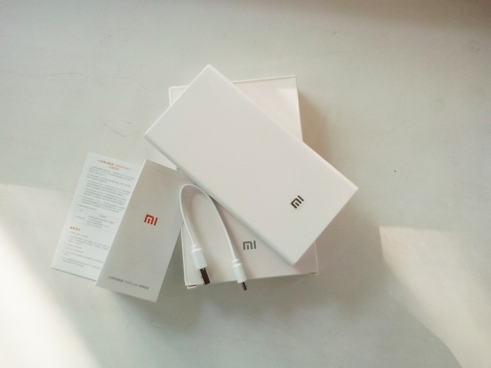 Зовнішнє портативне зарядне Xiaomi Mi Power Bank 20000 mAh