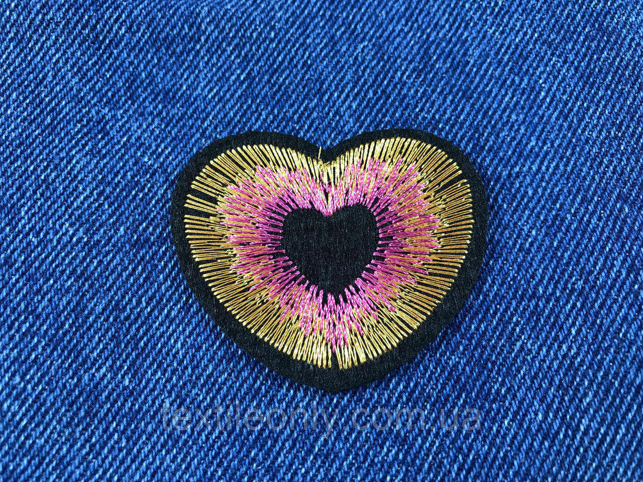 Нашивка серце люкерс золото колір рожевий 50х40 мм