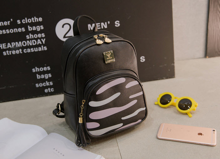 Міський рюкзак із зеброю на кишені