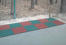 Детская площадка в частном дворе 1