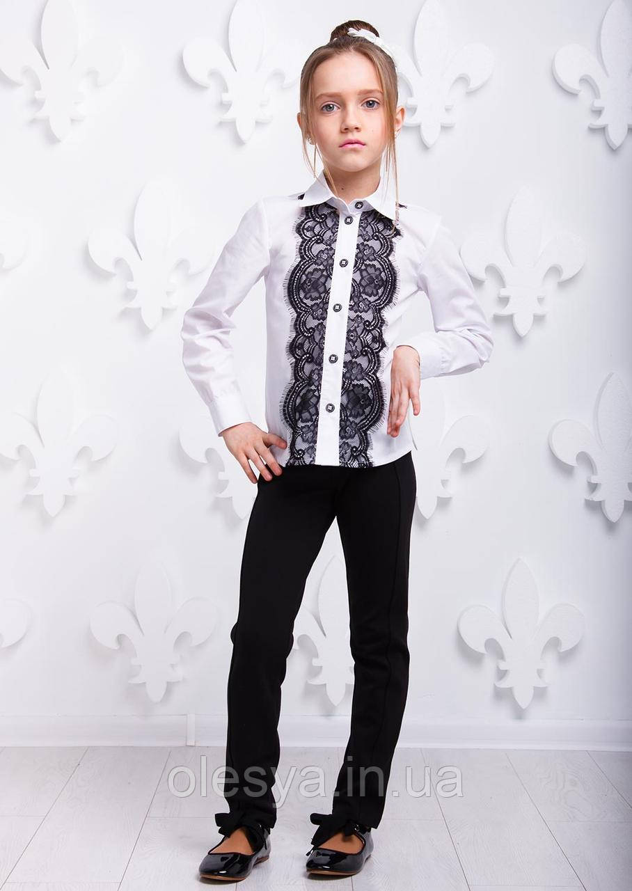 Блуза дитяча шкільна з чорним мереживом Розмір 116