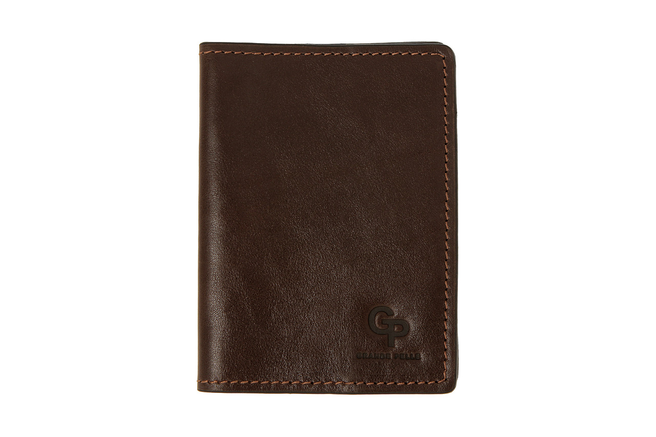 Коричнева обкладинка від Grande Pelle з натуральної шкіри для паспорту документів посвідчення 140х100 мм