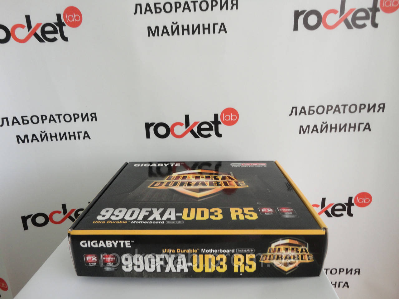 Материнская плата Gigabyte GA-990FXA-UD3 R5 (6 видеокарт) - фото 1 - id-p572314034