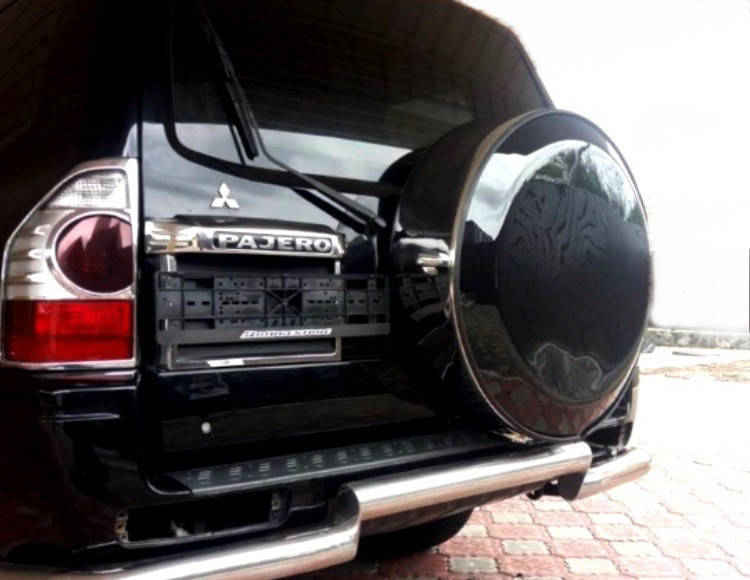 

Чехол запаски металлический Mitsubishi Pajero 3