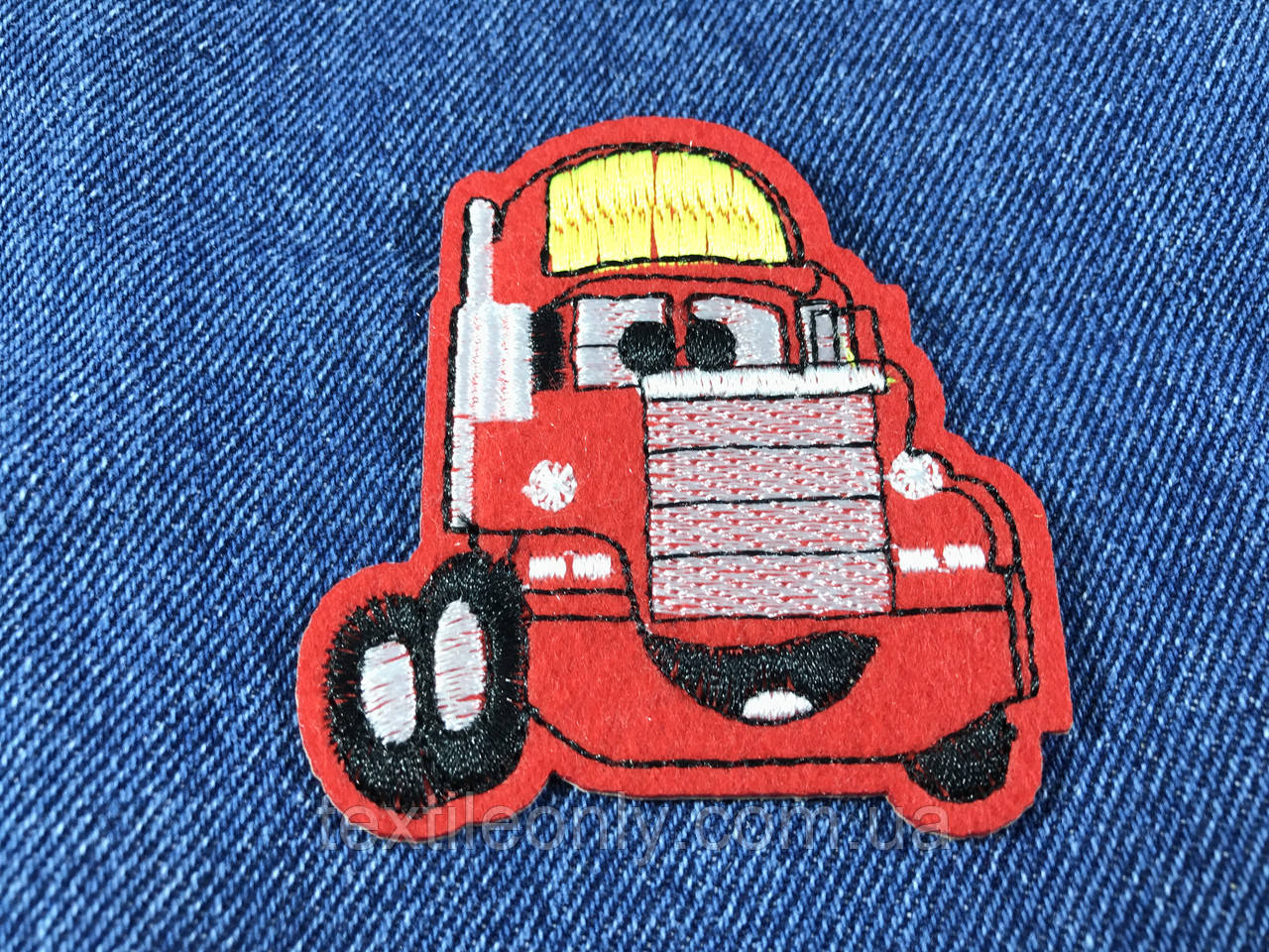 Нашивка Тачка вантажівка 67х70 мм
