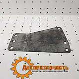 Прокладка кронштейна під дозатор ЮМЗ, фото 5