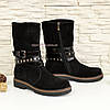 Замшеві черевики жіночі на товстій підошві, декоровані лаковими ремінцями, фото 2