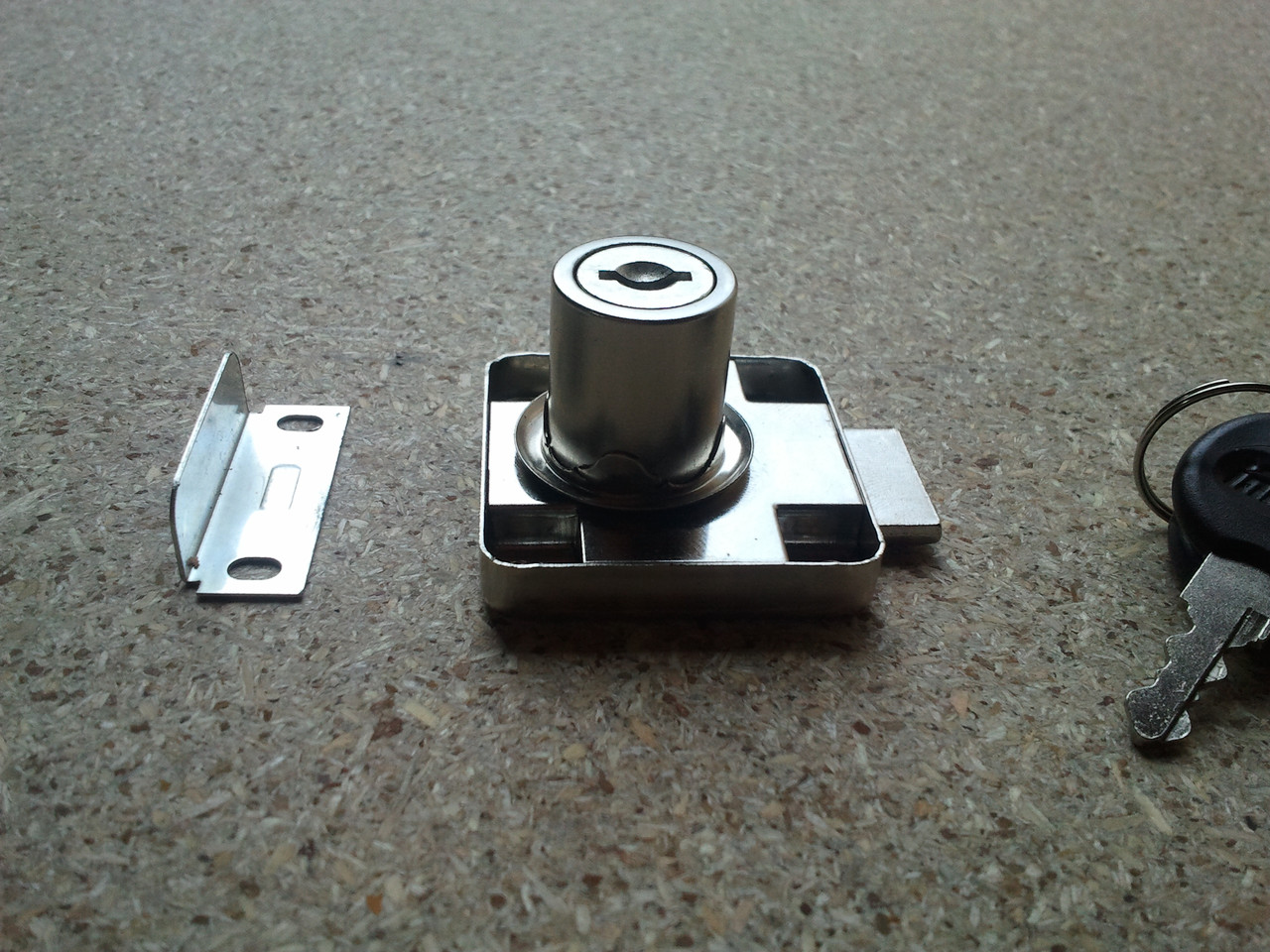 Замок квадрат хром GTV