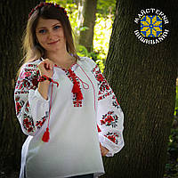 Вишиванка жіноча на білому домотканому полотні "Букет троянди" 40