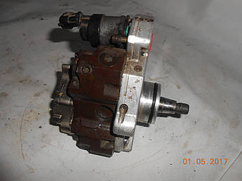 Насос ТНВД Renault Master Trafic Primastar Vivaro 0445010033, 8200170377