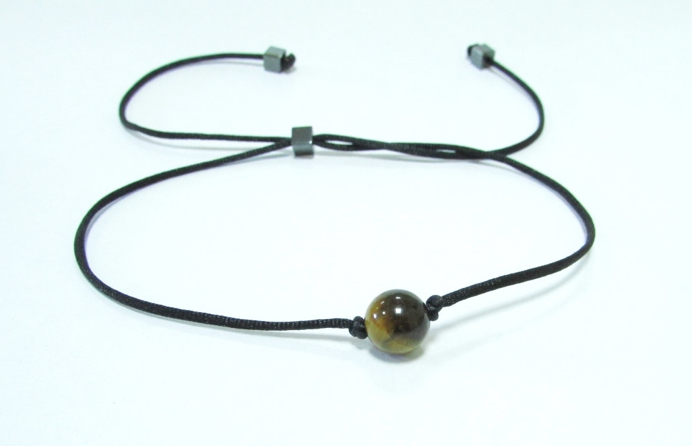 Нитка на зап'ястку з натуральным Тигровим каменем, фото 1