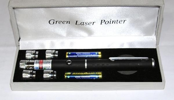 Лазерная указка 100 мВт с 5 насадками (Green laser) 5 насадок 5 в 1 - фото 2 - id-p253844709