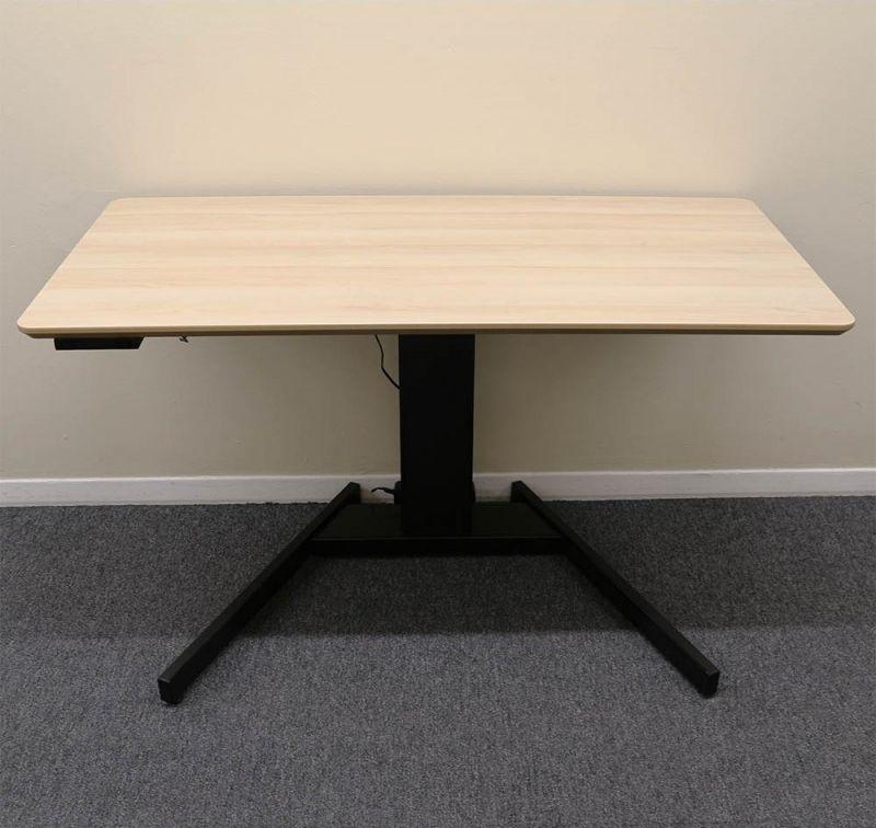 501-19 7B 95: Ергономічний комп'ютерний стіл (для кутових і невеликих прямих стільниць)