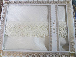 Скатертина 150*220 см. з мереживом (Туреччина)