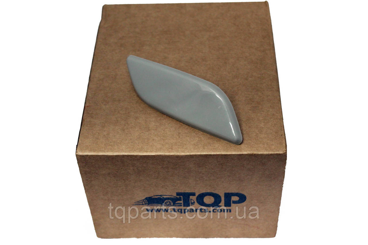Кришка форсунки прав., Накладка форсунки бамперу BHT4-51-8G1 для Mazda 3 13-16, BHT4518G1