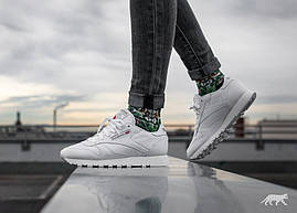 Кросівки жіночі Reebok CL Classic Leather, фото 4
