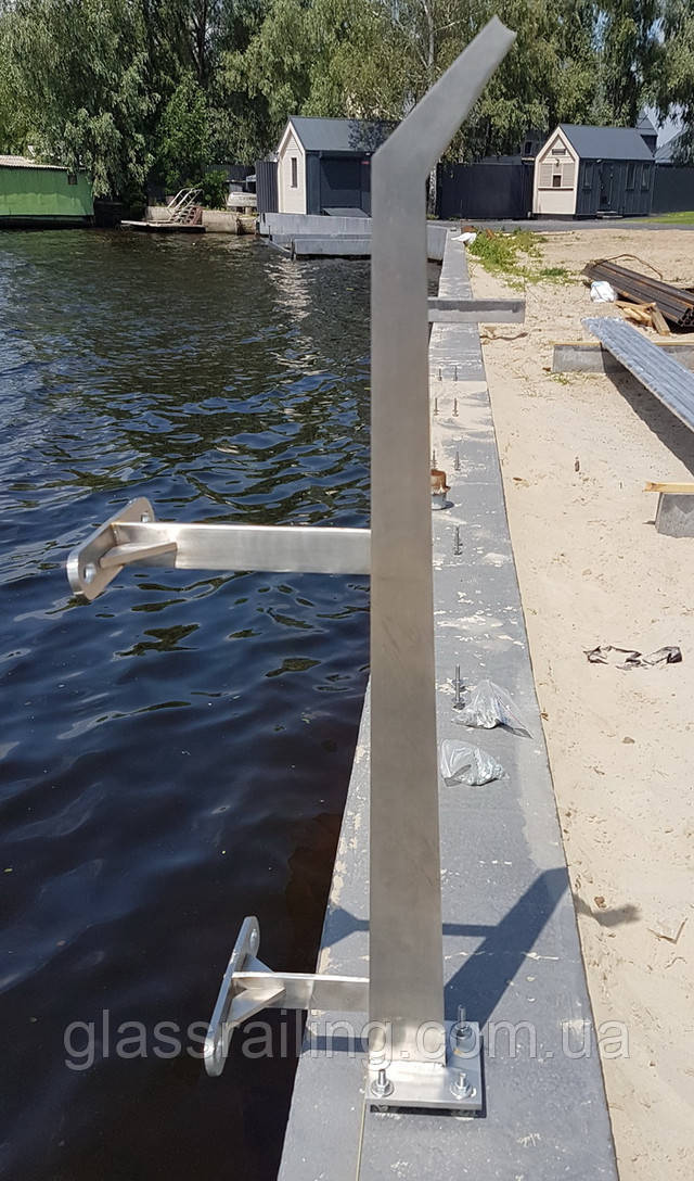 Скляне огородження Glass Railing