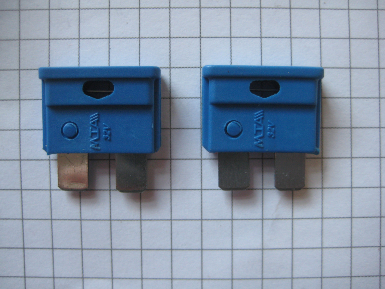 Запобіжник плоский євро 15 А MTA