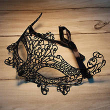 Ажурна маска жіноча карнавальна