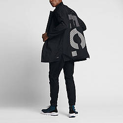 Чоловіча вітровка Nike F. C. JKT 831159-010