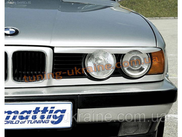 Реснички на фары для BMW 5 E34 1988-1997 с вырезом - фото 1 - id-p578195276