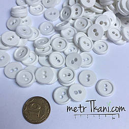 Ґудзики білі 10 мм на дві дірочки No 0132