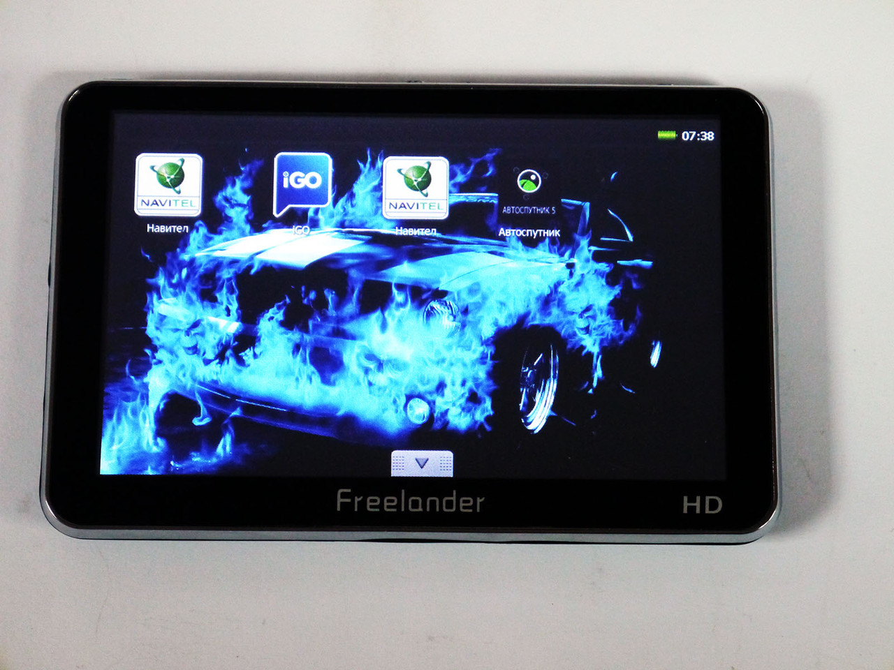 5" GPS навигатор Freelander G502BT HD+4Gb+FMT - фото 3 - id-p34406395