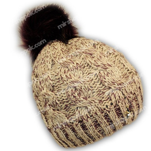 Шапка вязаная для девочки