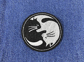 Нашивка Котики Інь Янь 70 мм