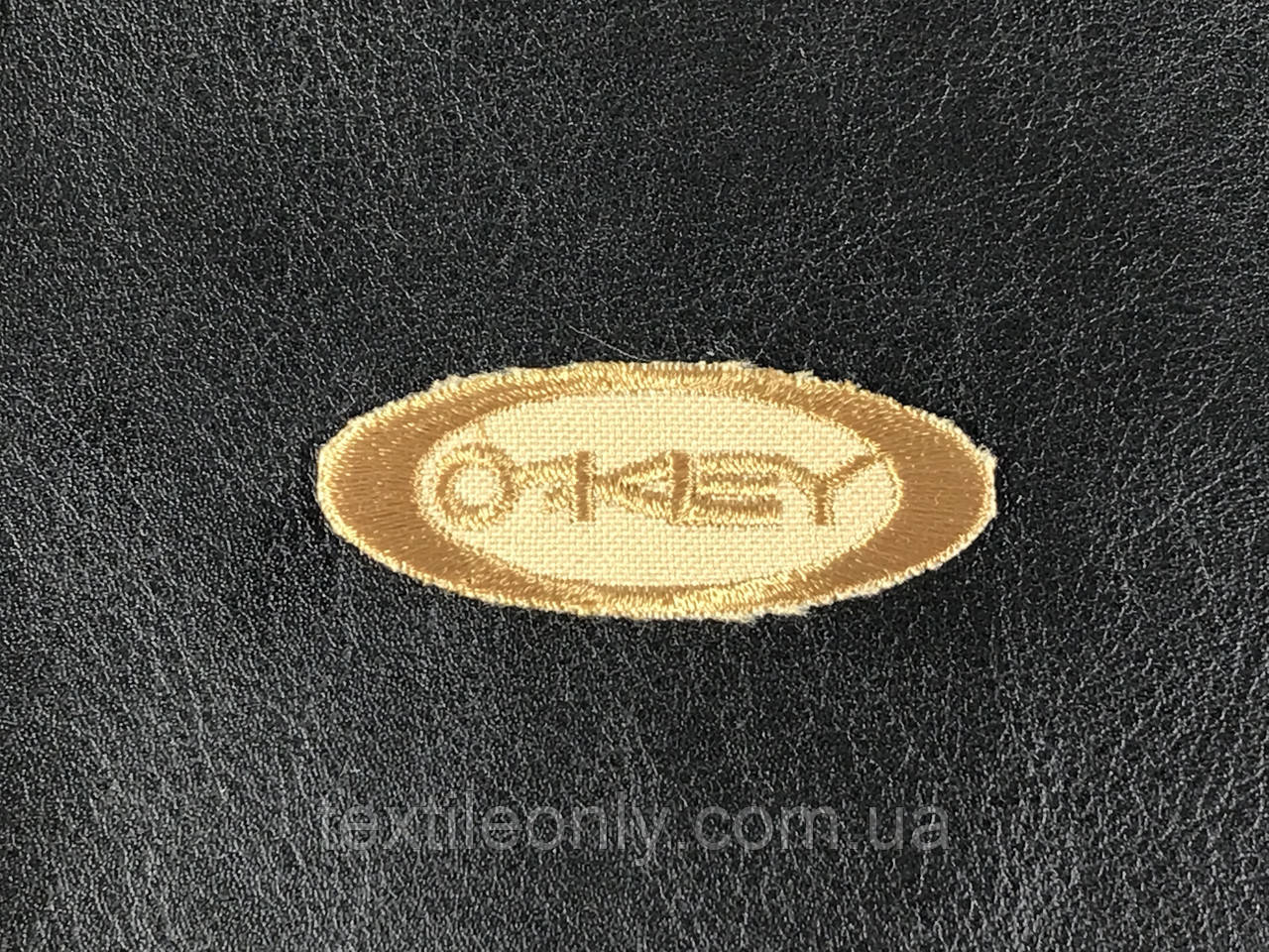 Нашивка okey колір бежевий 50х20 мм