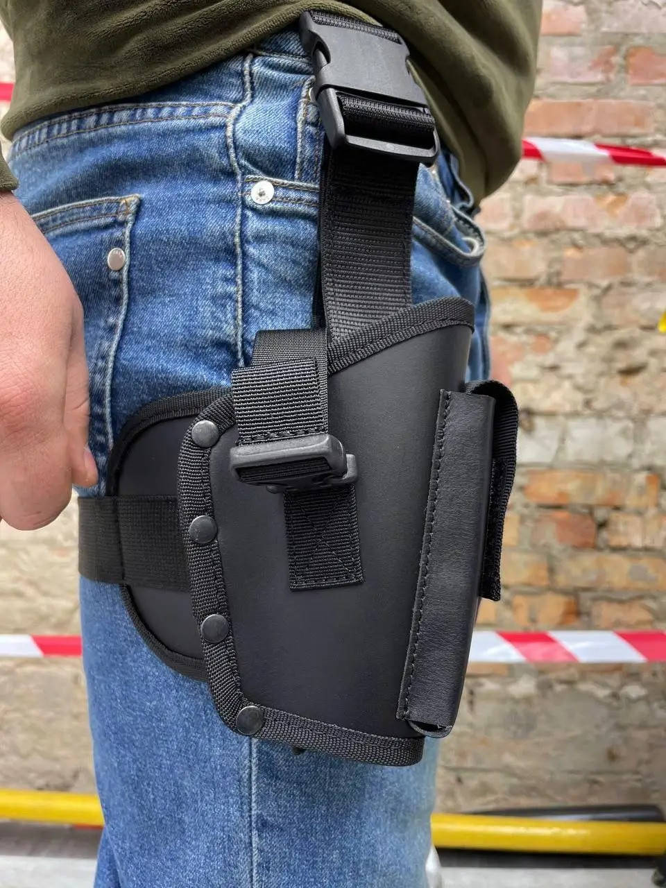 

Кожаная тактическая набедренная кобура для ПМ