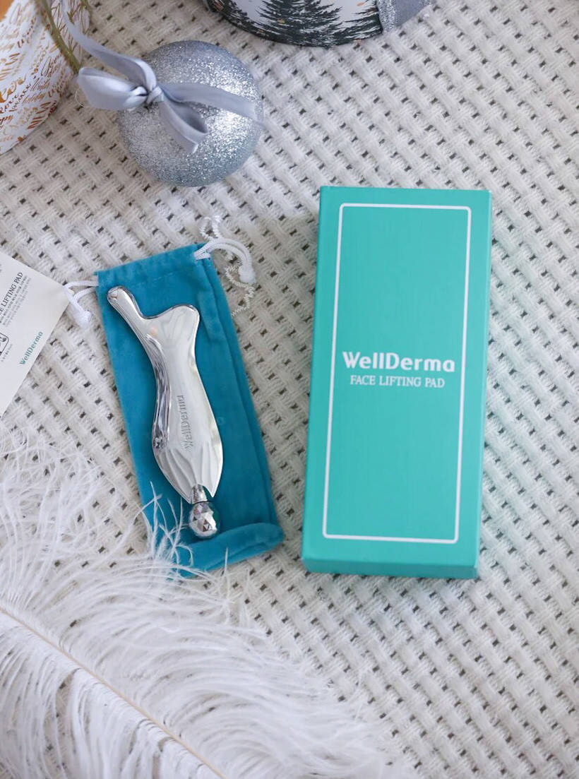 

Массажер для подтяжки контура лица Wellderma Face Lifting Pad