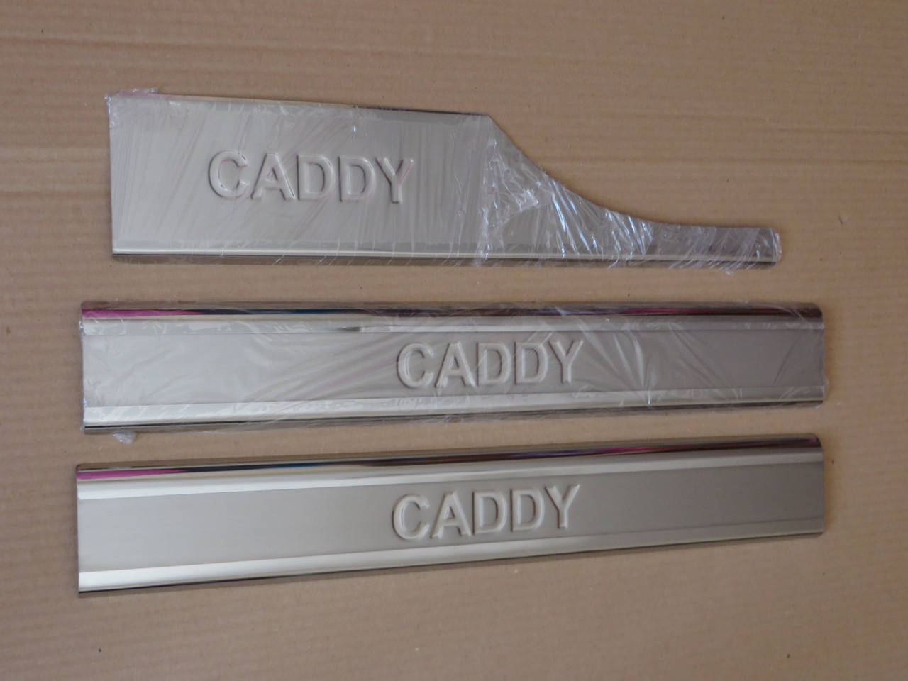 

Накладки на пороги салона Volkswagen CADDY (Фольксваген кадди), нерж. 3 шт Carmos