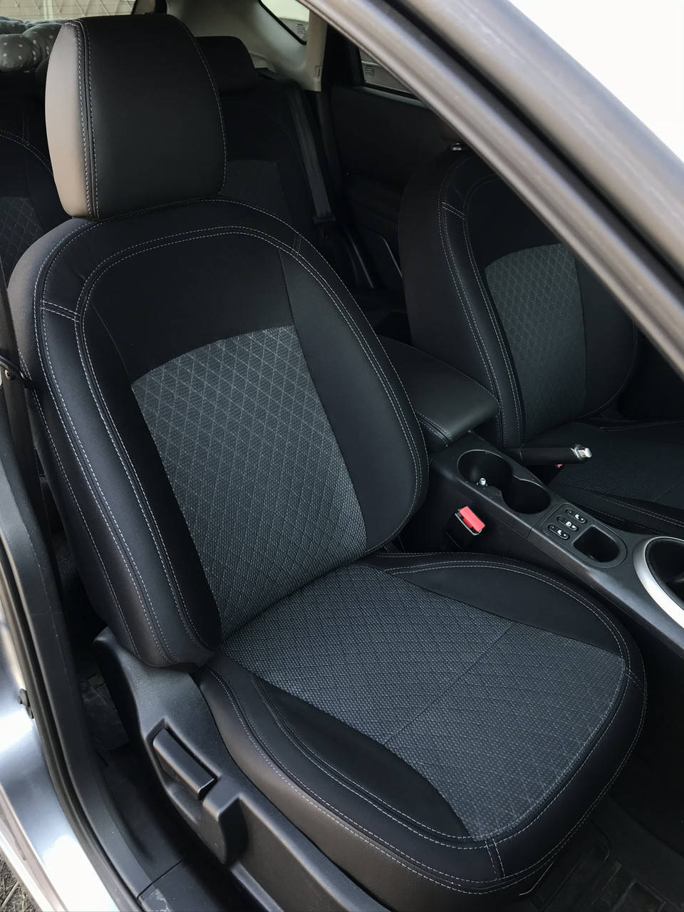 

Авточехлы модельные для Honda CR-V III (2006-2012)