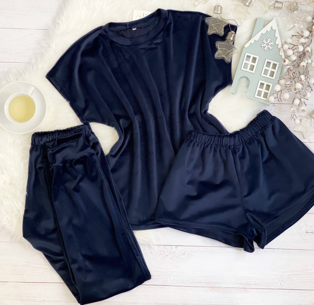 

Плюшевая пижама тройка футболка шорты штаны L-XL темно синий