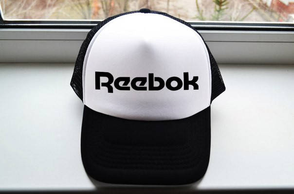 

Кепка рибок,бейсболка reebok