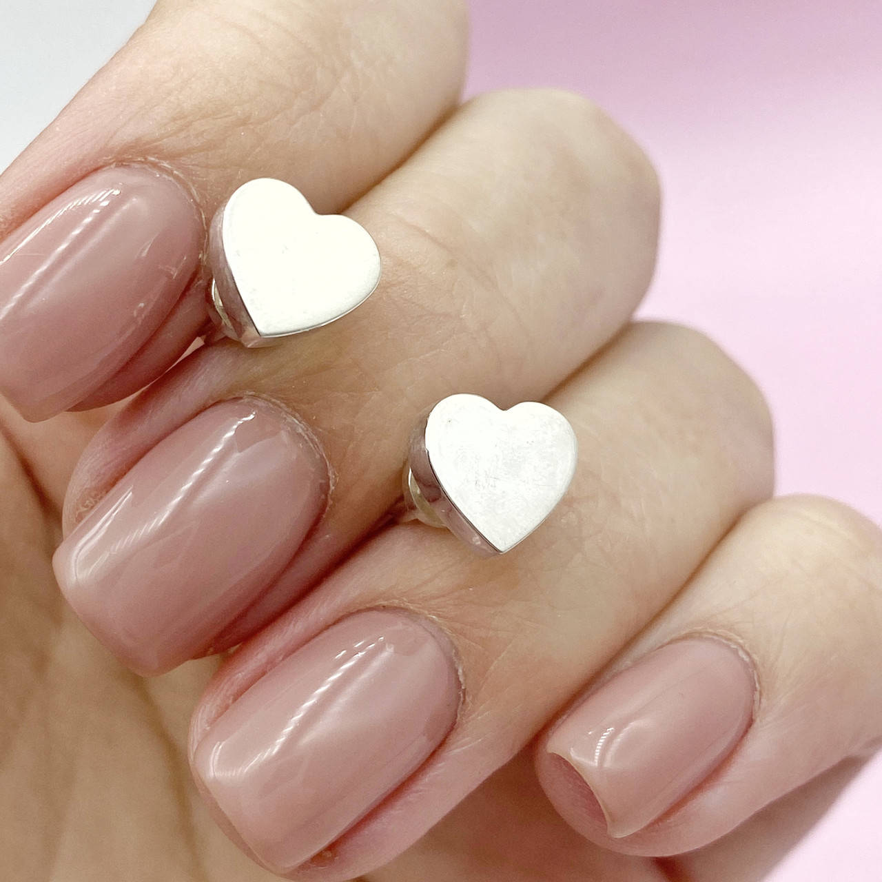 

Серебряные серьги - пусеты "Сердечки"