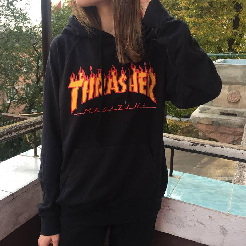 

Женская Толстовка Thrasher Hoodie Кофта с капюшоном Трешер Кенгурушка черная принт Трэшер Летняя \ Зимняя, Черный