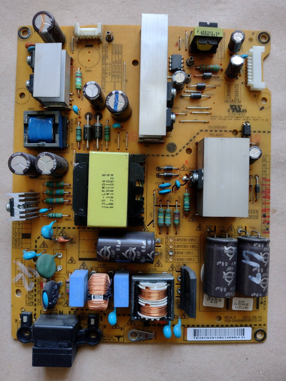 

Проверенная, рабочая Блок питания EAX64905301 (2.4) , LGP42-13PL1 , снят с телевизора Lg 42LN5400 Б / У