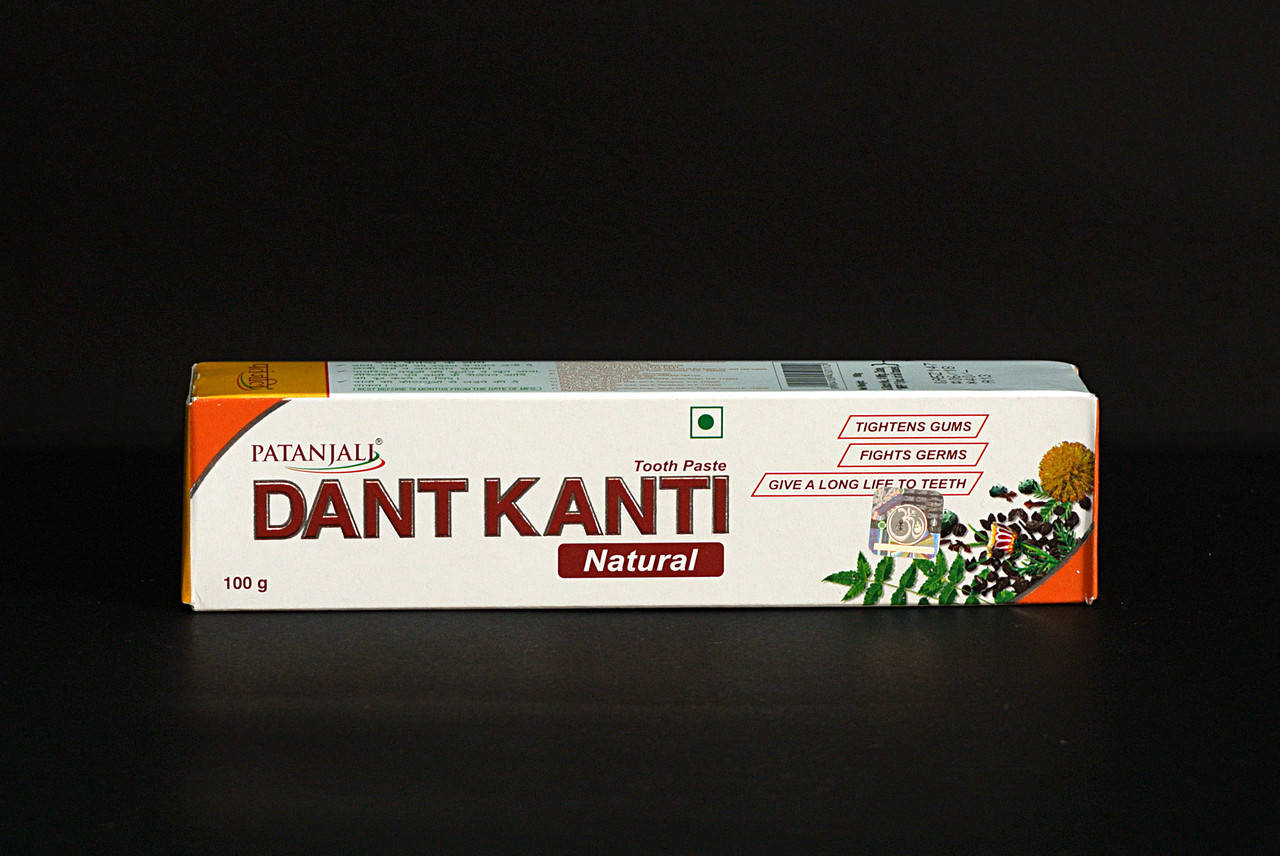 

Индийская аюрведическая зубная паста Патанжали Дант Канти (Patanjali Dant Kanti) 100 г