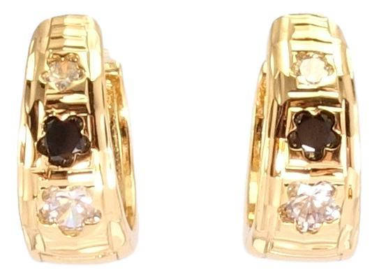 

Серьги Xuping Позолота 18K колечки "Цветочный орнамент черно-белым цирконием"