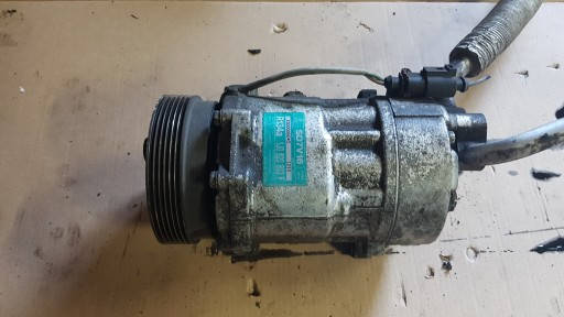 

Компрессор кондиционера GOLF IV 1.4 16V 1J0820803F