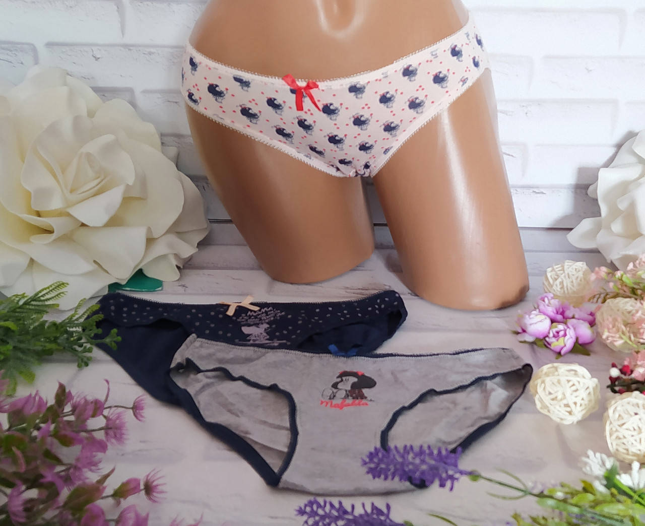 

Трусы женские 2XL- р. 42-44 хлопок, Разные цвета