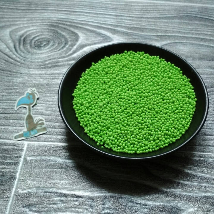 

Кондитерская посыпка сахарные шарики Салатовые (2 мм.) - 50 грамм