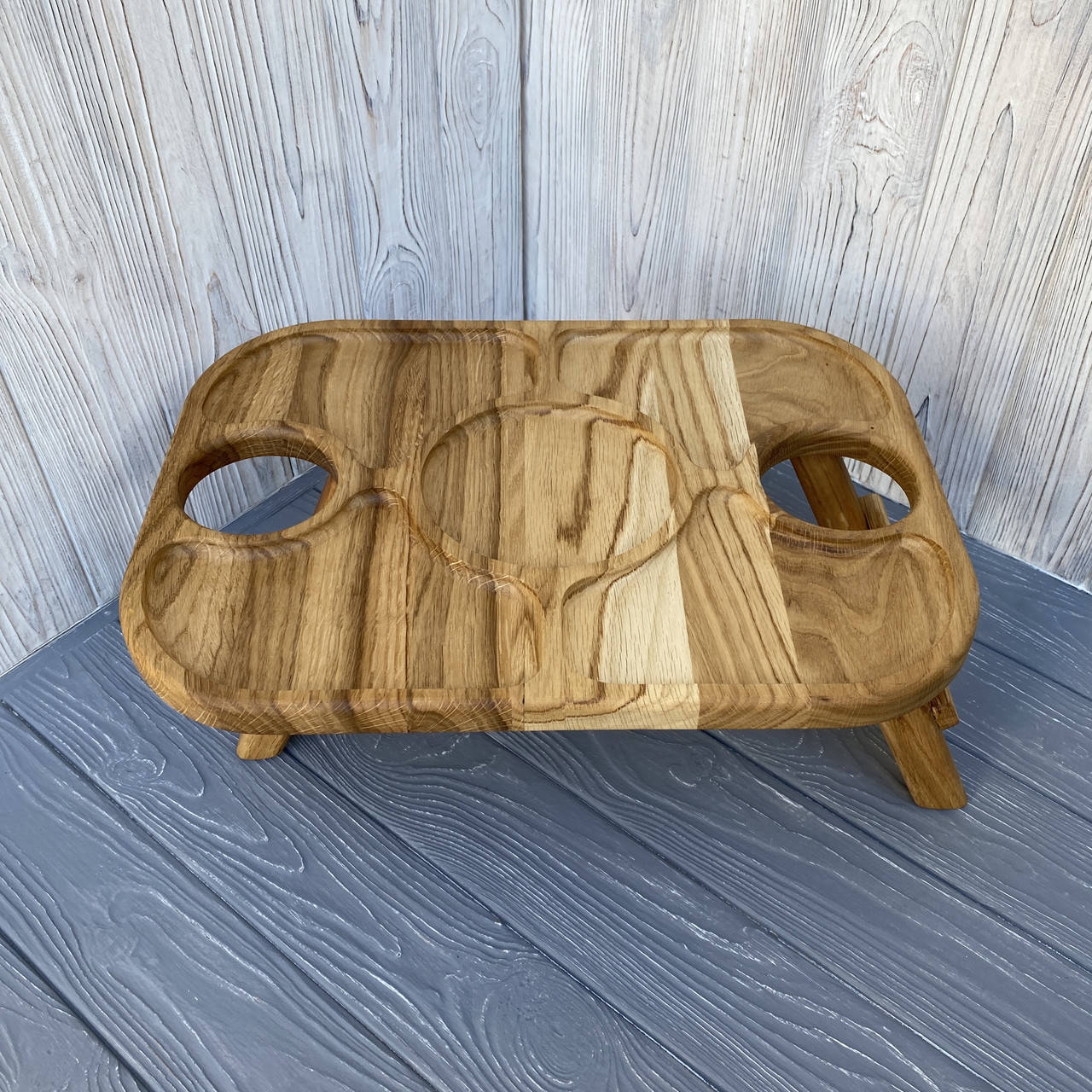 

Пивной столик на ножках из натурального дерева, дуб, 40х30 см