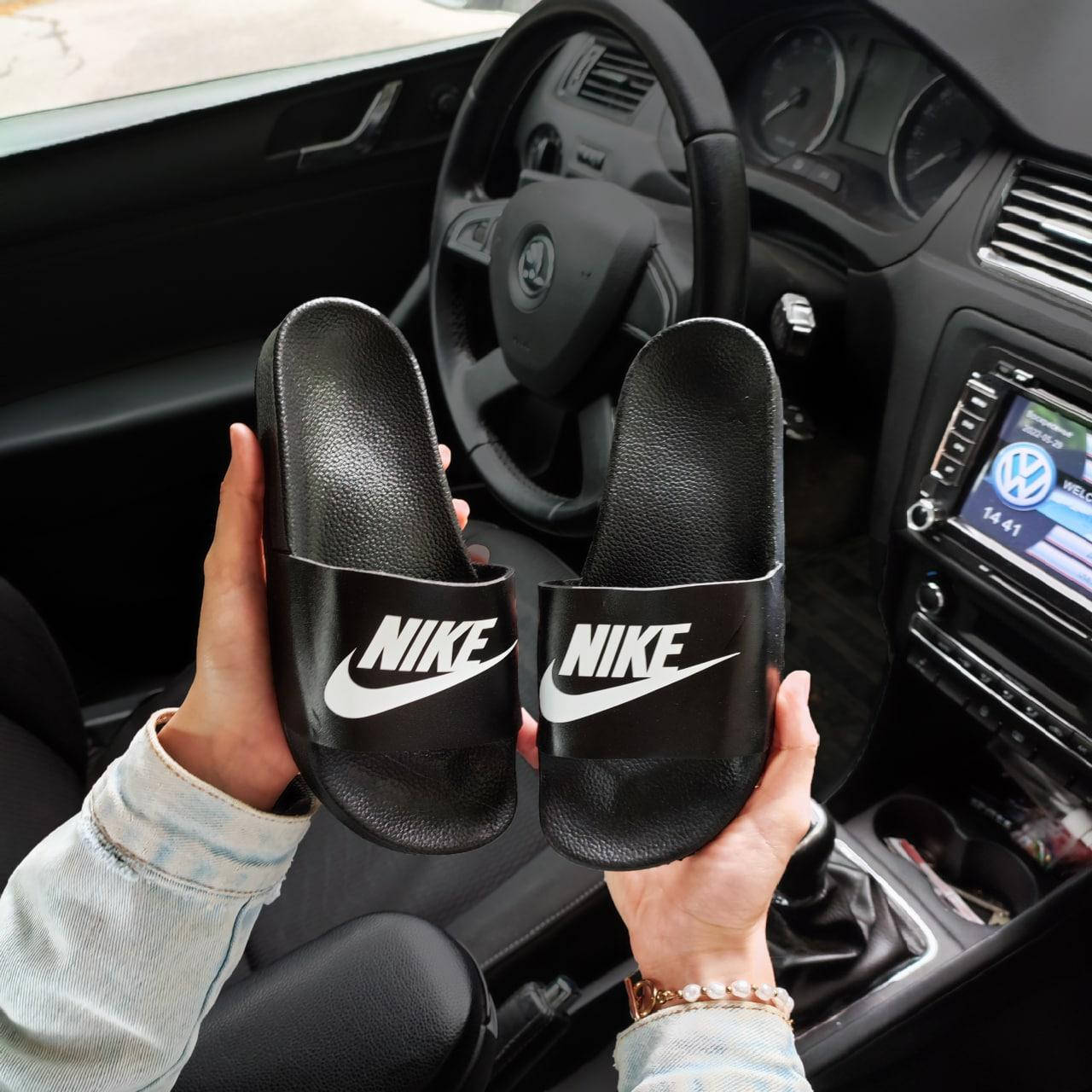 

Женские шлепанцы Nike черные шлепки Найк тапочки летние тапки