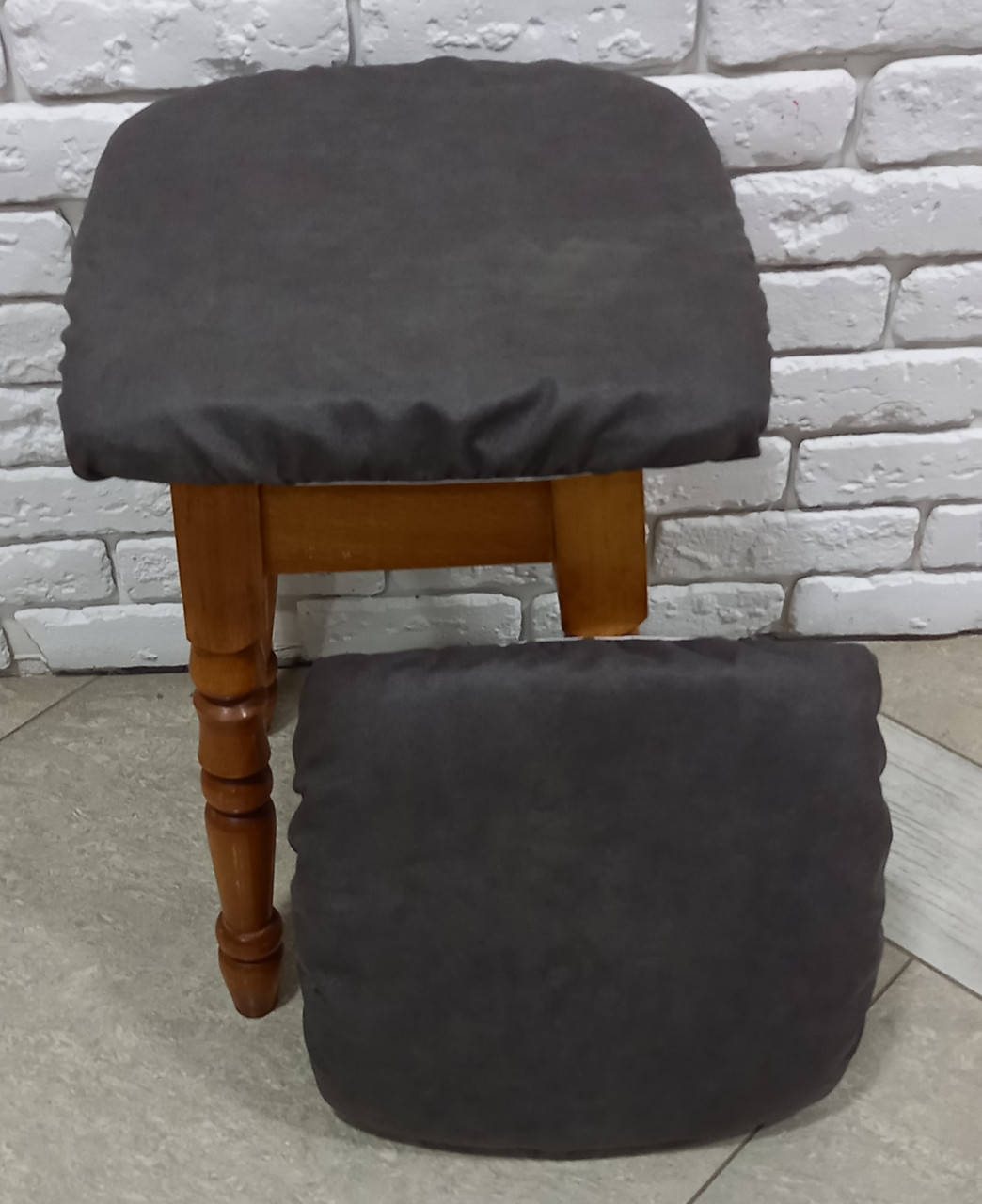 

Комплект чехлов на табуретки 4шт. "Антикоготь" Серо бежевый