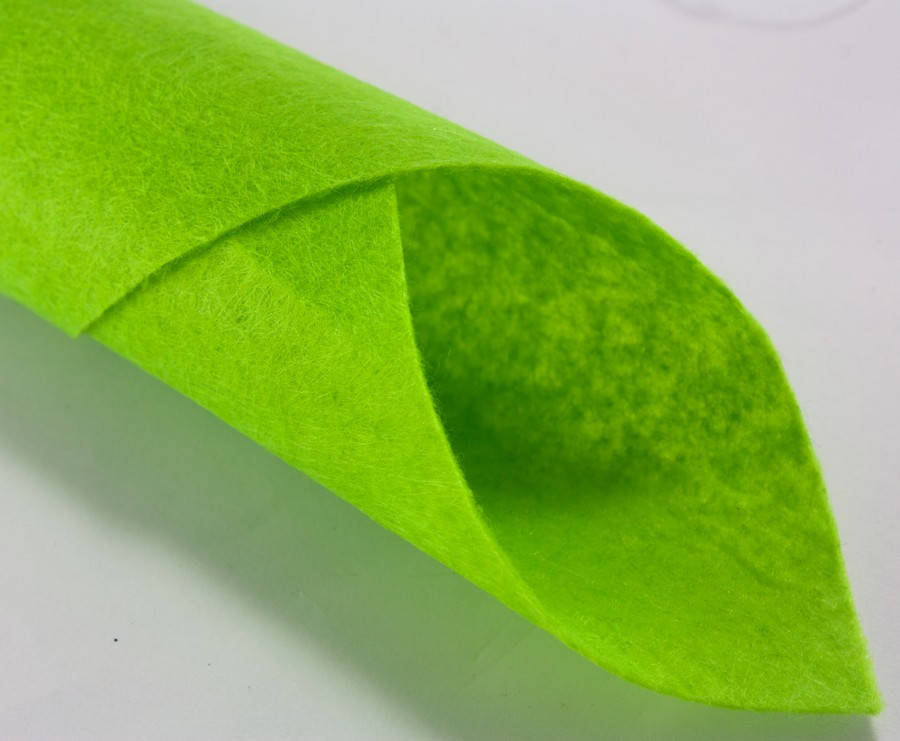 

Фетр для хобби жесткий 1мм 20 х 25 см Цена за 1 лист. Цвет - салатовый